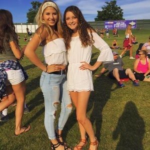 Meet your Posher, Brooke